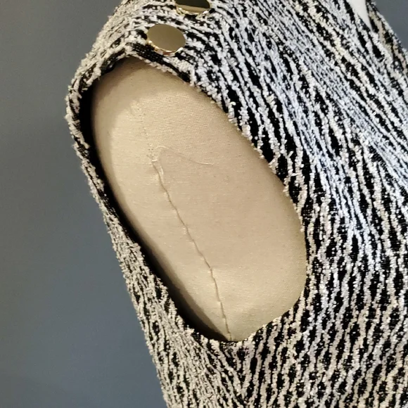 Andrew Marc Black and White Sleeveless Midi Dress - Picture 11 of 17